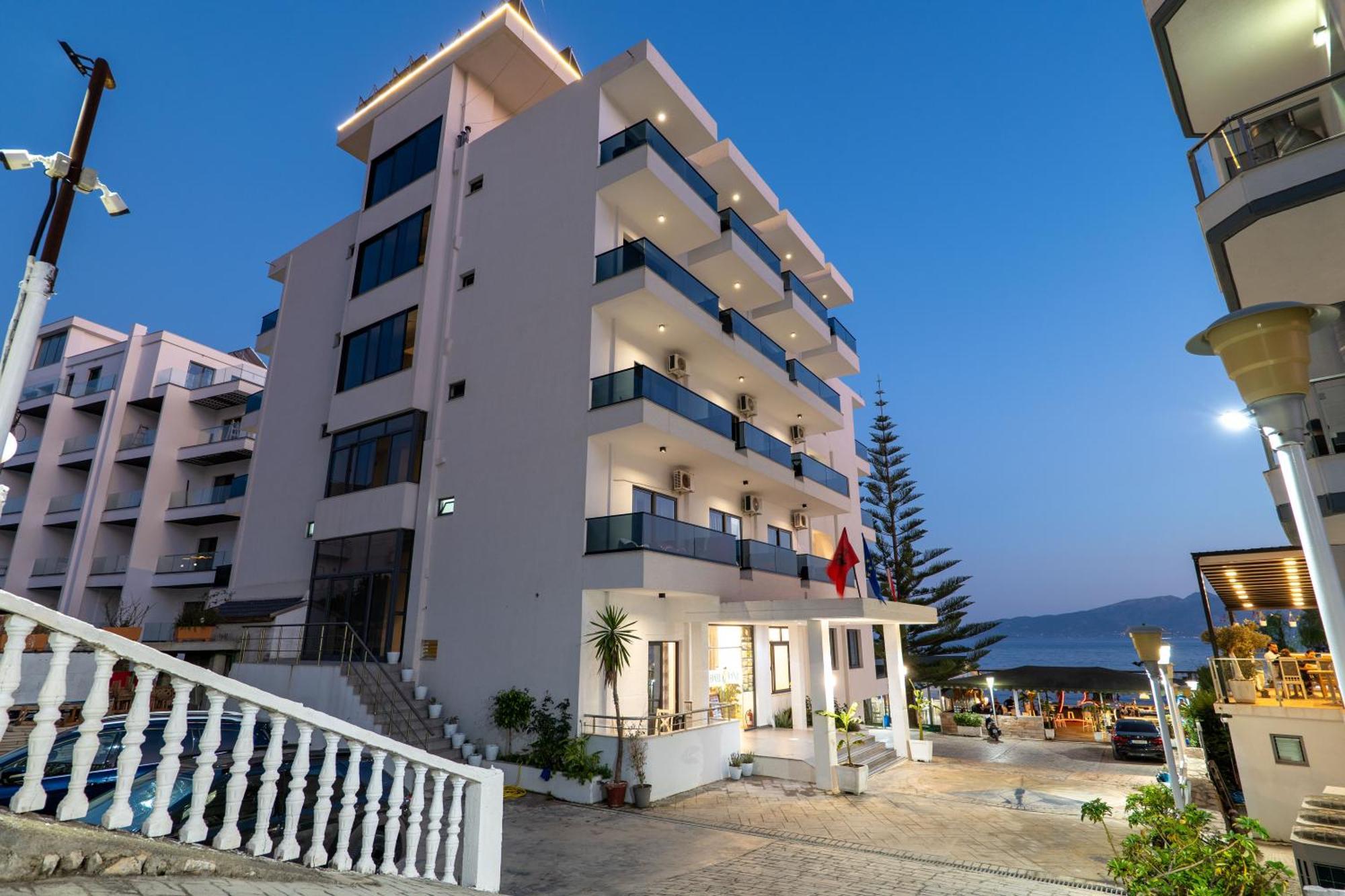 Hotel Kompleks Joni ซารานเดอ ภายนอก รูปภาพ